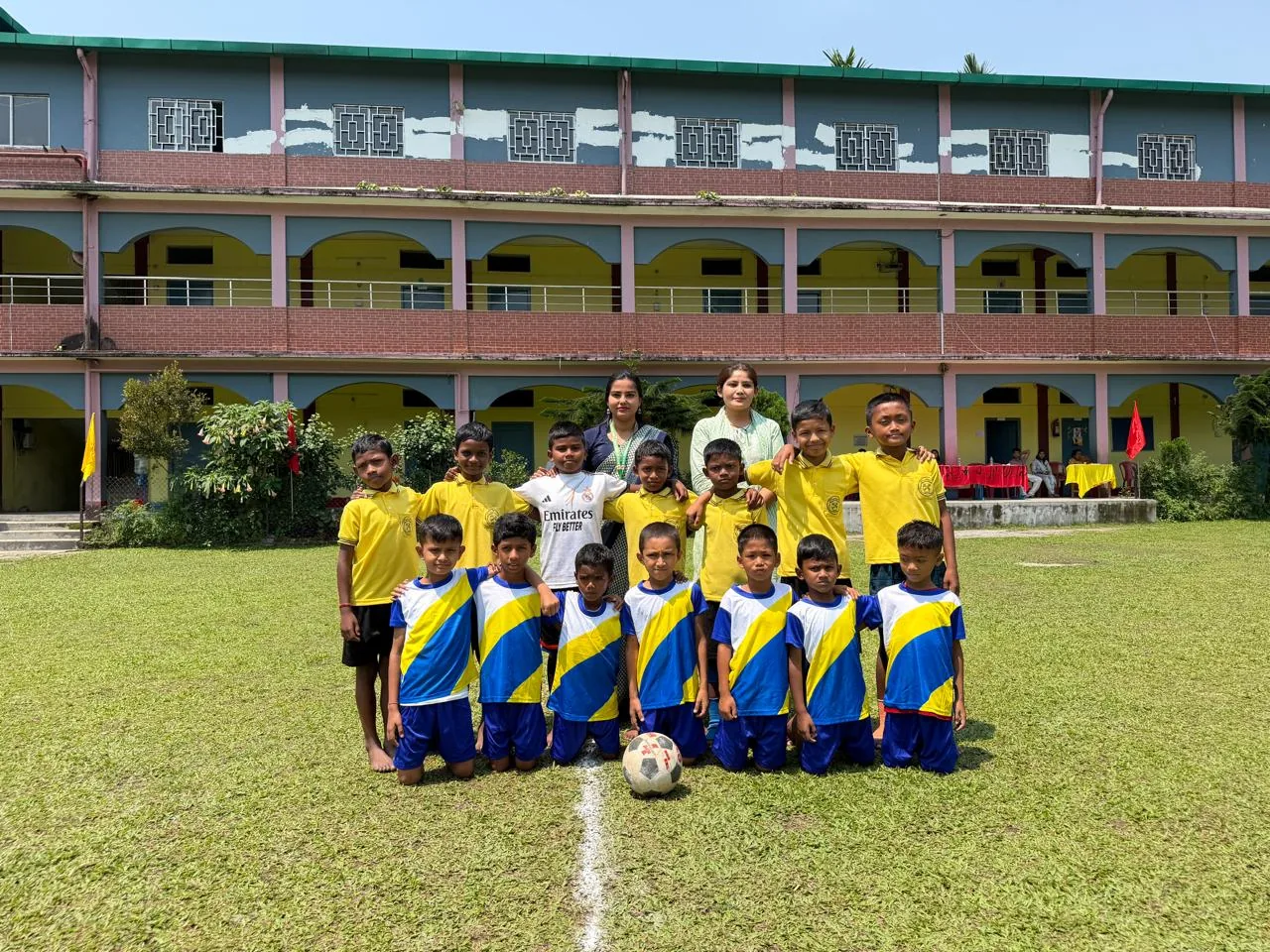 School football team on the sports field